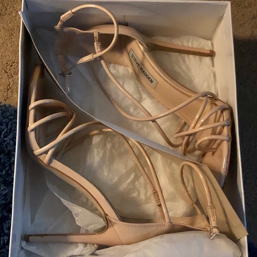Nude heels